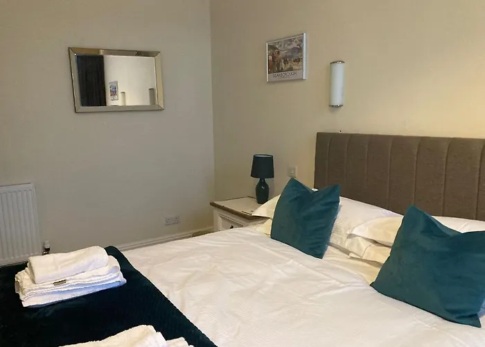 27 Princess Royal - 1St Floor 3 Bed Apartment