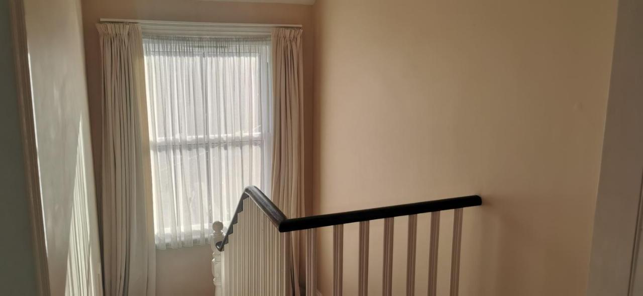 27 Princess Royal - 1st Floor 3 Bed *